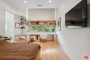 Single Family Residence, 16145 High Valley pl, Encino, CA 91436 - 22