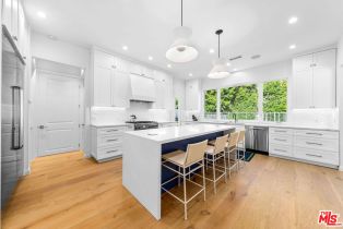 , 530 Bentley ave, Westwood, CA 90049 - 12