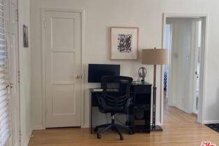 Apartment, 9609 OLYMPIC blvd, Beverly Hills, CA 90212 - 3