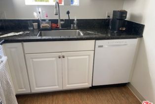 Apartment, 9609 OLYMPIC blvd, Beverly Hills, CA 90212 - 15