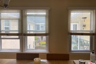 Apartment, 9609 OLYMPIC blvd, Beverly Hills, CA 90212 - 5