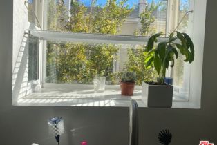 Apartment, 9609 OLYMPIC blvd, Beverly Hills, CA 90212 - 11