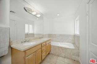 Townhouse, 2125 Bentley ave, Westwood, CA 90025 - 14