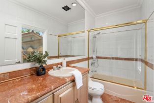 Single Family Residence, 16980 Escalon dr, Encino, CA 91436 - 30