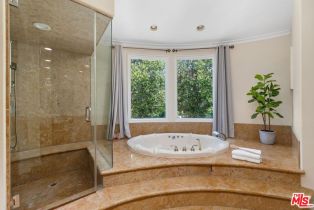 Single Family Residence, 16980 Escalon dr, Encino, CA 91436 - 34