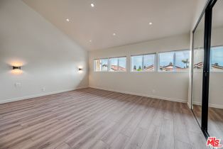 , 3974 Astaire ave, Culver City, CA 90232 - 9