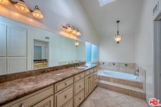 , 3974 Astaire ave, Culver City, CA 90232 - 8