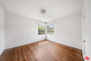 Single Family Residence, 1418 Oak st, Santa Monica, CA 90405 - 7