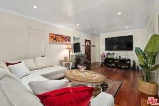 Condominium, 4610 Densmore ave, Encino, CA 91436 - 12