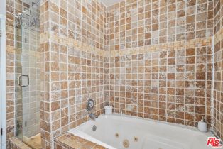 Condominium, 4610 Densmore ave, Encino, CA 91436 - 24