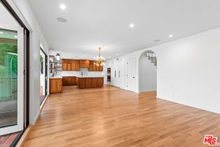 Single Family Residence, 1713 Pier ave, Santa Monica, CA 90405 - 14