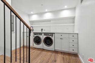 Single Family Residence, 1713 Pier ave, Santa Monica, CA 90405 - 28