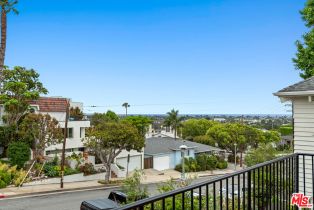 Single Family Residence, 1713 Pier ave, Santa Monica, CA 90405 - 36
