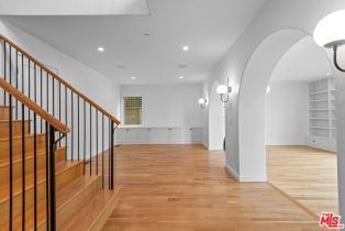 Single Family Residence, 1713 Pier ave, Santa Monica, CA 90405 - 7