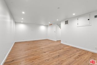 Single Family Residence, 1713 Pier ave, Santa Monica, CA 90405 - 29