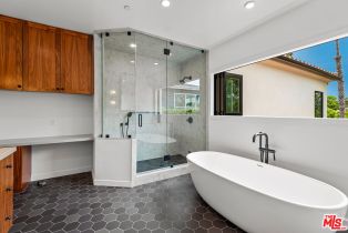 Single Family Residence, 1713 Pier ave, Santa Monica, CA 90405 - 41