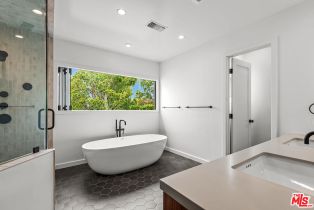 Single Family Residence, 1713 Pier ave, Santa Monica, CA 90405 - 40