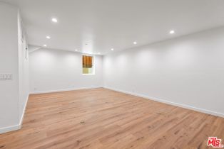 Single Family Residence, 1713 Pier ave, Santa Monica, CA 90405 - 31