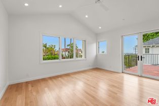 Single Family Residence, 1713 Pier ave, Santa Monica, CA 90405 - 34