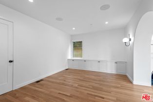 Single Family Residence, 1713 Pier ave, Santa Monica, CA 90405 - 11