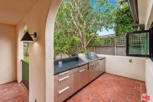 Single Family Residence, 1713 Pier ave, Santa Monica, CA 90405 - 24