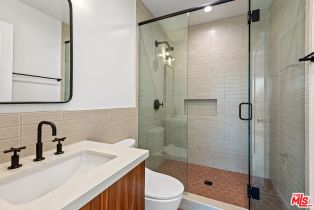 Single Family Residence, 1713 Pier ave, Santa Monica, CA 90405 - 43