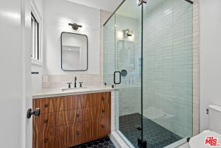 Single Family Residence, 1713 Pier ave, Santa Monica, CA 90405 - 26