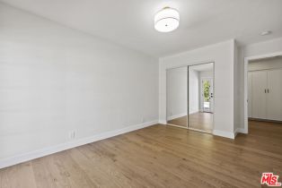 Single Family Residence, 24201 Friar st, Woodland Hills, CA 91367 - 20