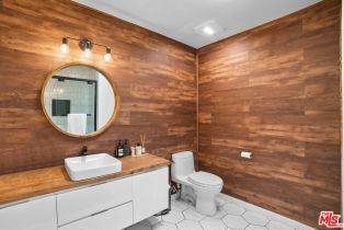 Condominium, 5950 Buckingham pkwy, Culver City, CA 90230 - 24