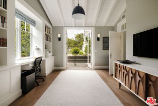 Single Family Residence, 800 GREENTREE rd, Pacific Palisades, CA 90272 - 9
