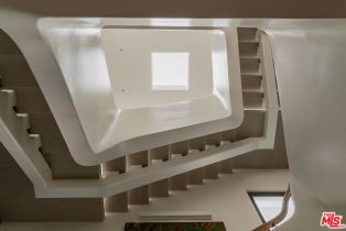 Single Family Residence, 940 Palisades Beach rd, Santa Monica, CA 90403 - 8