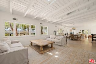 , 9609 Oak Pass rd, Beverly Hills, CA 90210 - 4