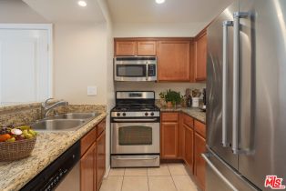 Condominium, 355 Maple st, Burbank, CA 91505 - 9