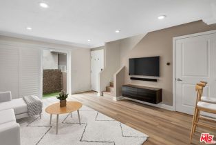 Condominium, 355 Maple st, Burbank, CA 91505 - 5