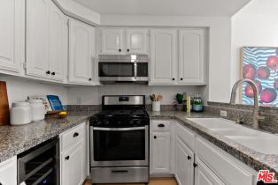 Condominium, 1436 20th st, Santa Monica, CA 90404 - 9