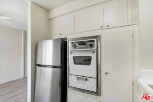 , 1134 Clark st, West Hollywood , CA 90069 - 8