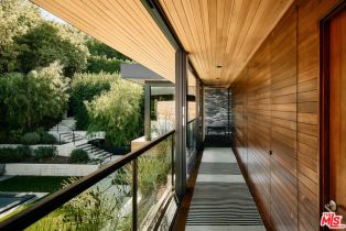 Single Family Residence, 9551 Oak Pass rd, Beverly Hills, CA 90210 - 14