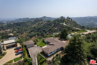 Single Family Residence, 13170 Mulholland dr, Beverly Hills, CA 90210 - 48