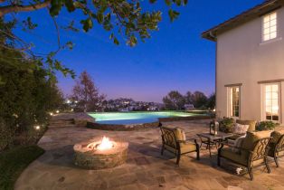 , 25531 Prado De Oro, Calabasas, CA 91302 - 3