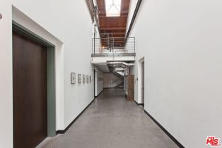 Condominium, 1046 Princeton dr, Venice, CA 90292 - 2