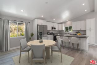 , 5634 Mason ave, Woodland Hills, CA 91367 - 8