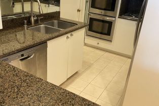 Condominium, 10432 Eastborne ave, Westwood, CA 90024 - 14