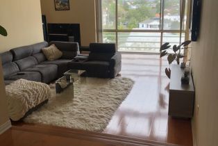 Condominium, 10432 Eastborne ave, Westwood, CA 90024 - 4