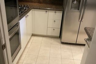 Condominium, 10432 Eastborne ave, Westwood, CA 90024 - 11