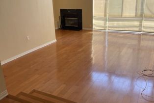 Condominium, 10432 Eastborne ave, Westwood, CA 90024 - 9