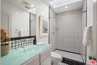 Single Family Residence, 14146 Hartsook st, Sherman Oaks, CA 91423 - 25