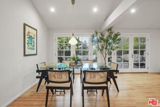 Single Family Residence, 14146 Hartsook st, Sherman Oaks, CA 91423 - 8