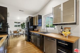 Single Family Residence, 14146 Hartsook st, Sherman Oaks, CA 91423 - 14