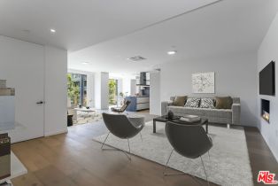 , 1618 Hilts ave, Westwood, CA 90024 - 3