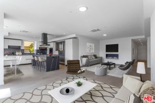 , 1618 Hilts ave, Westwood, CA 90024 - 5